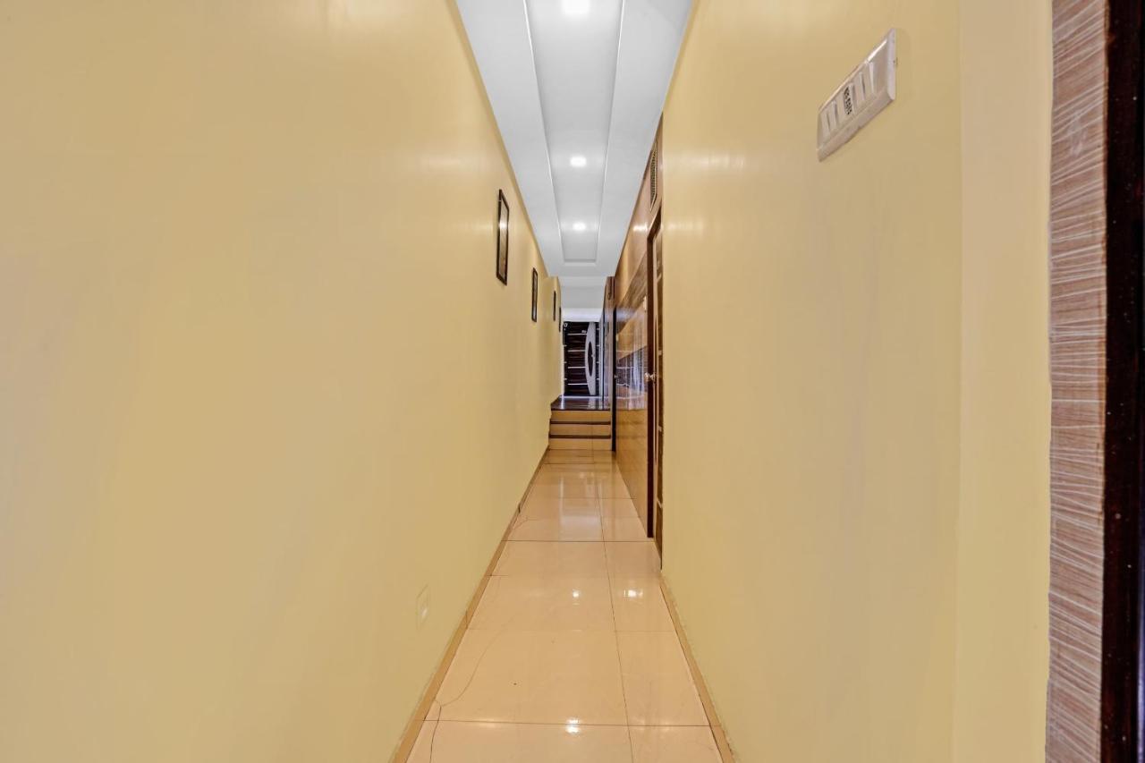 Oyo 84398 Maroshi Residency Mumbai Exterior photo